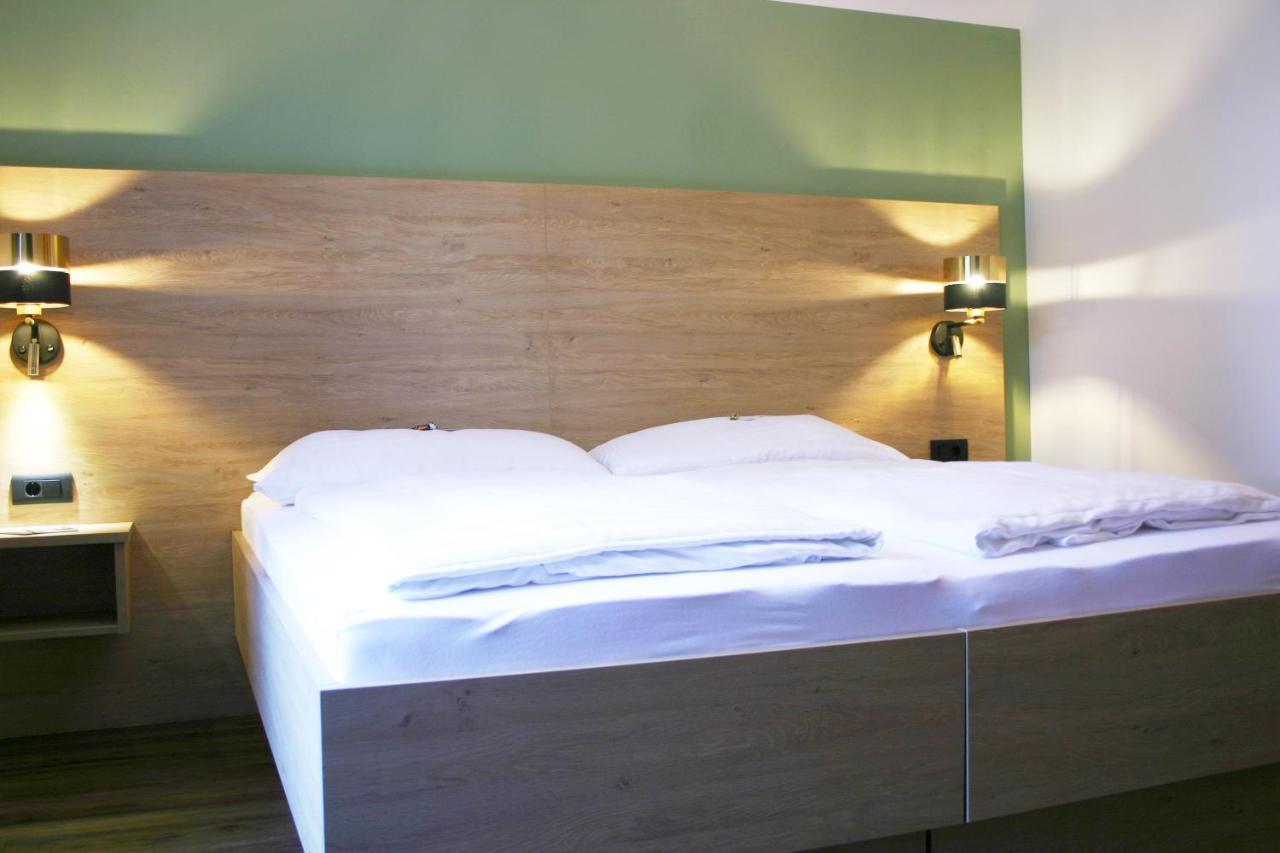 Gloegglhof Bed & Breakfast โทรฟายอาค ภายนอก รูปภาพ